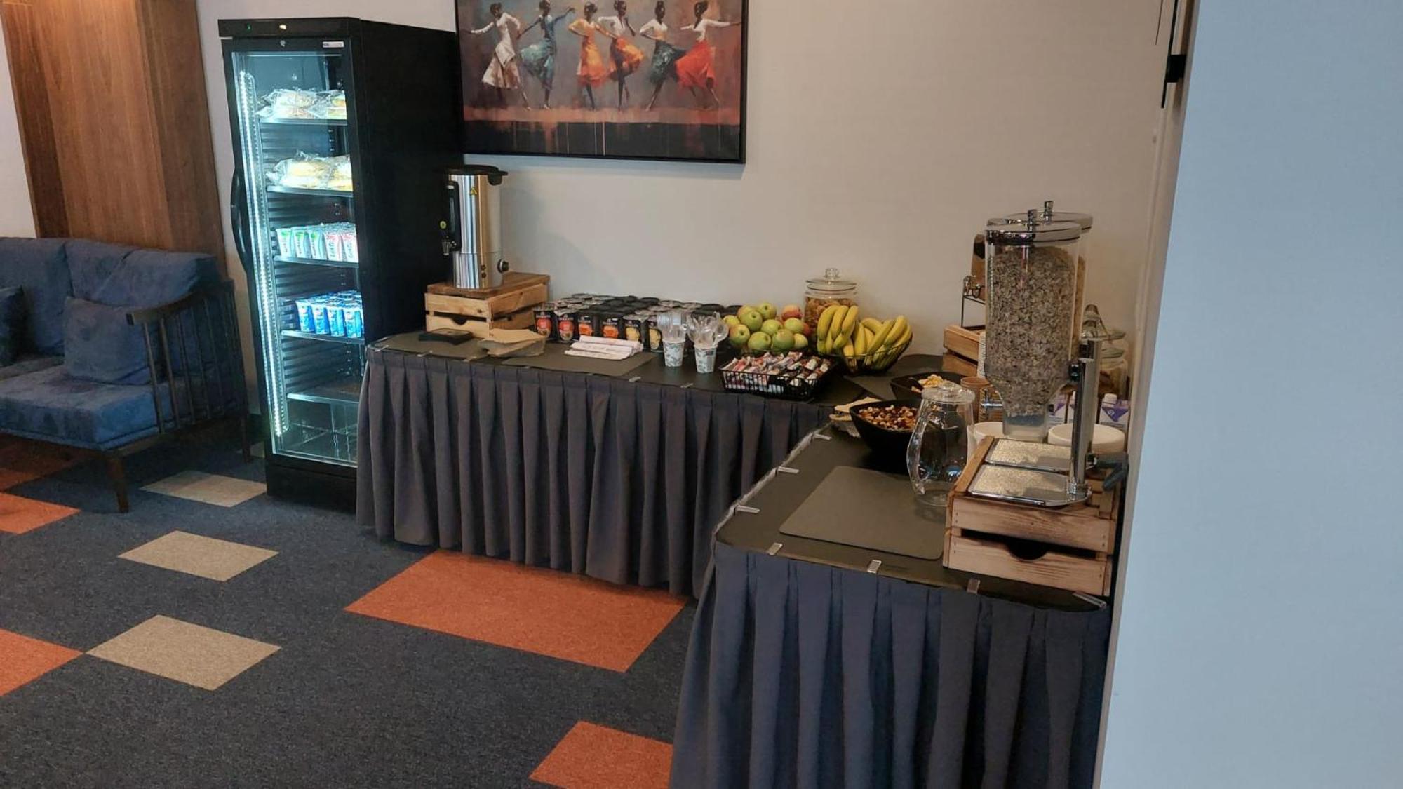 Kepler Club Riga Airport Hotel - Airside Eu Transit Area Ieki Екстериор снимка
