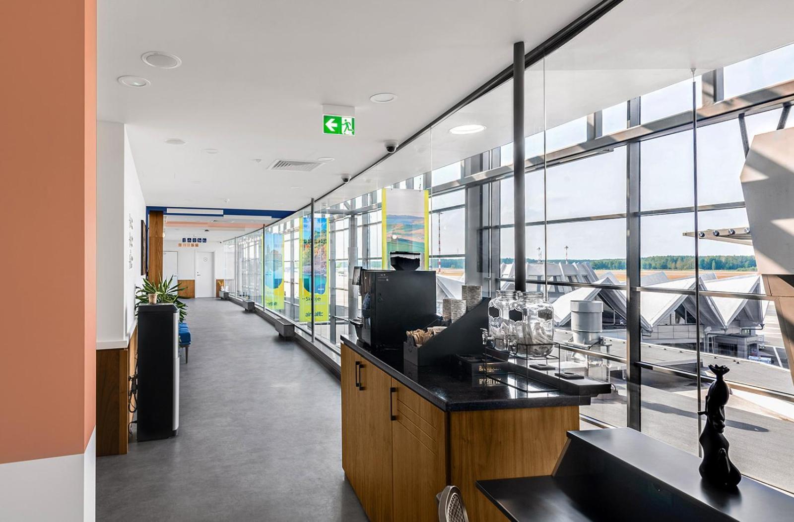 Kepler Club Riga Airport Hotel - Airside Eu Transit Area Ieki Екстериор снимка